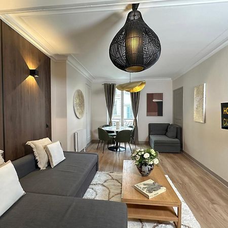 Champs Elysees Area Apartment ปารีส ภายนอก รูปภาพ